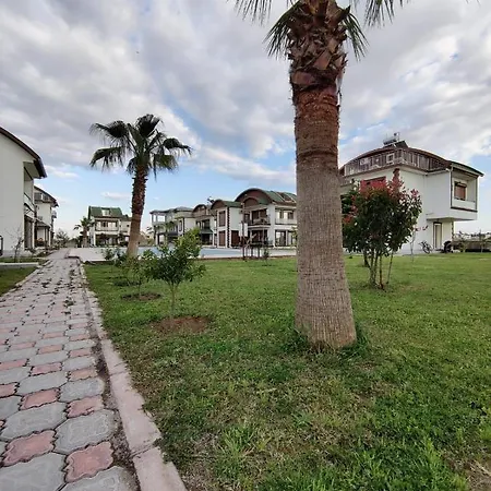 Casa vacanze Cevri Sitesi Antalya Belek *