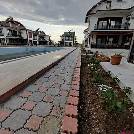 Casa vacanze Cevri Sitesi Antalya Belek *