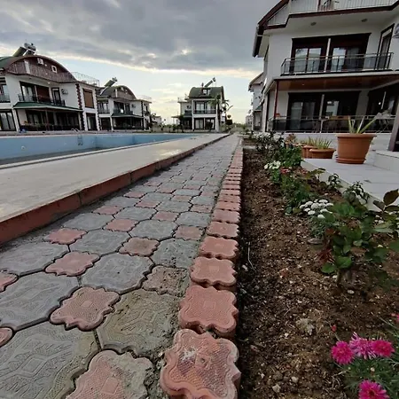 Cevri Sitesi Antalya Belek Casa vacanze *