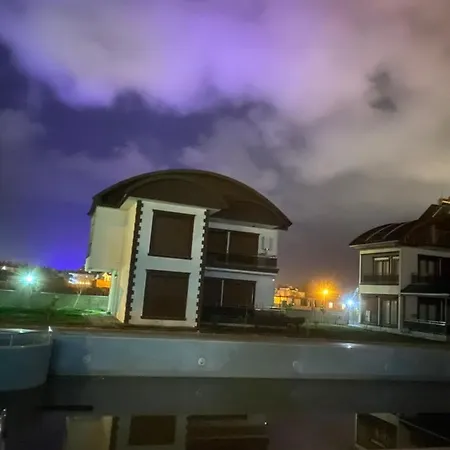 Cevri Sitesi Antalya Belek Belek